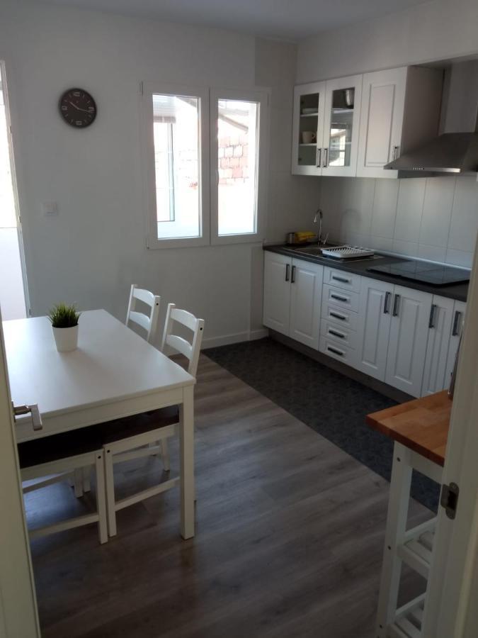 Apartamentos La Capilla Villanueva De Arosa Exterior foto